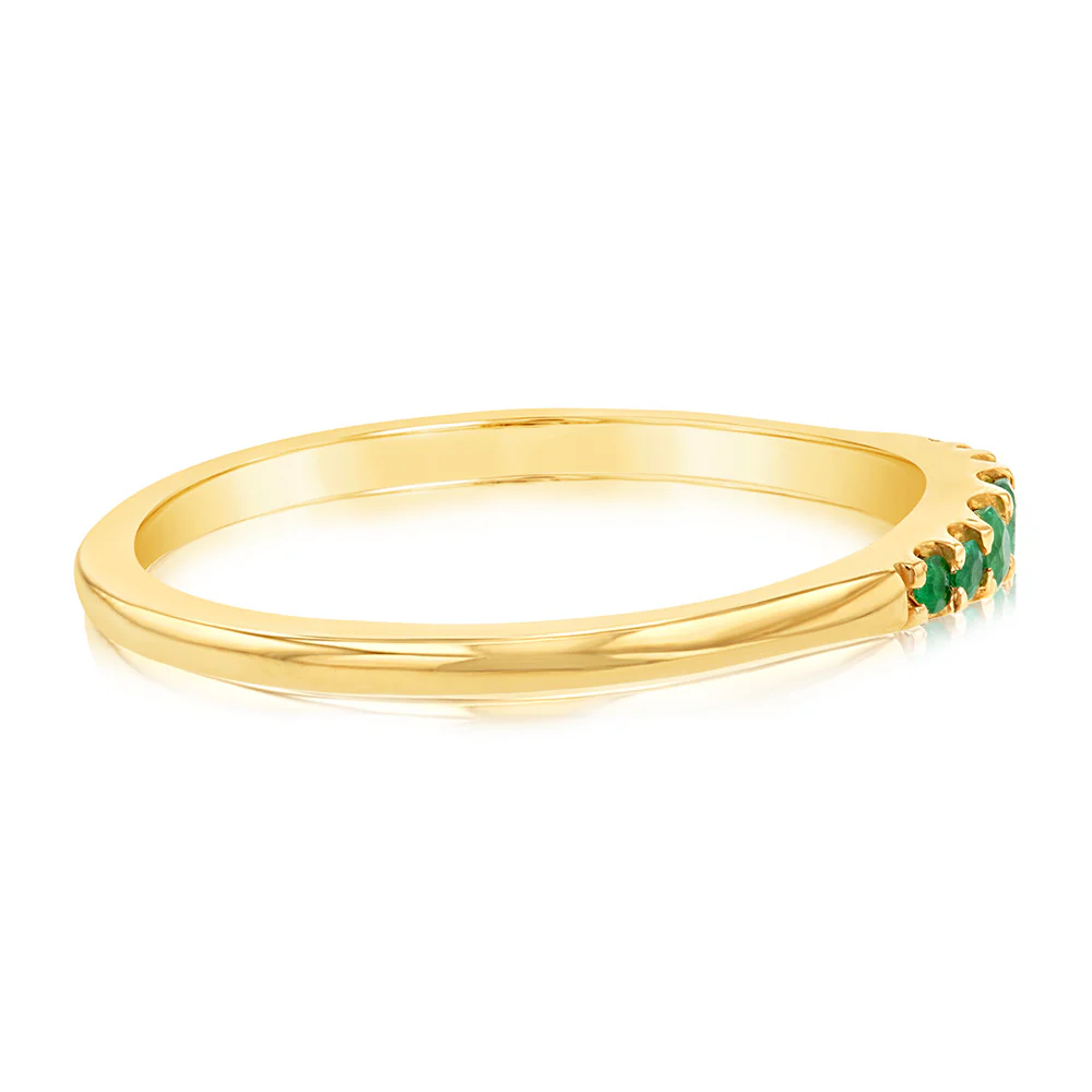 9ct Yellow Gold Graduating Natural Emerald Ring - Image 2