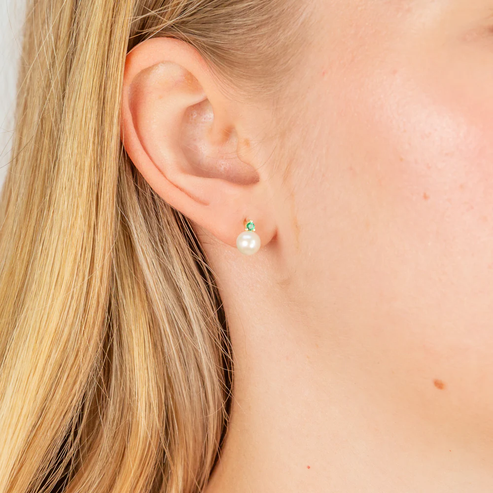 9ct Yellow Gold Green Cubic Zirconia Pearl Stud Earrings - Image 2