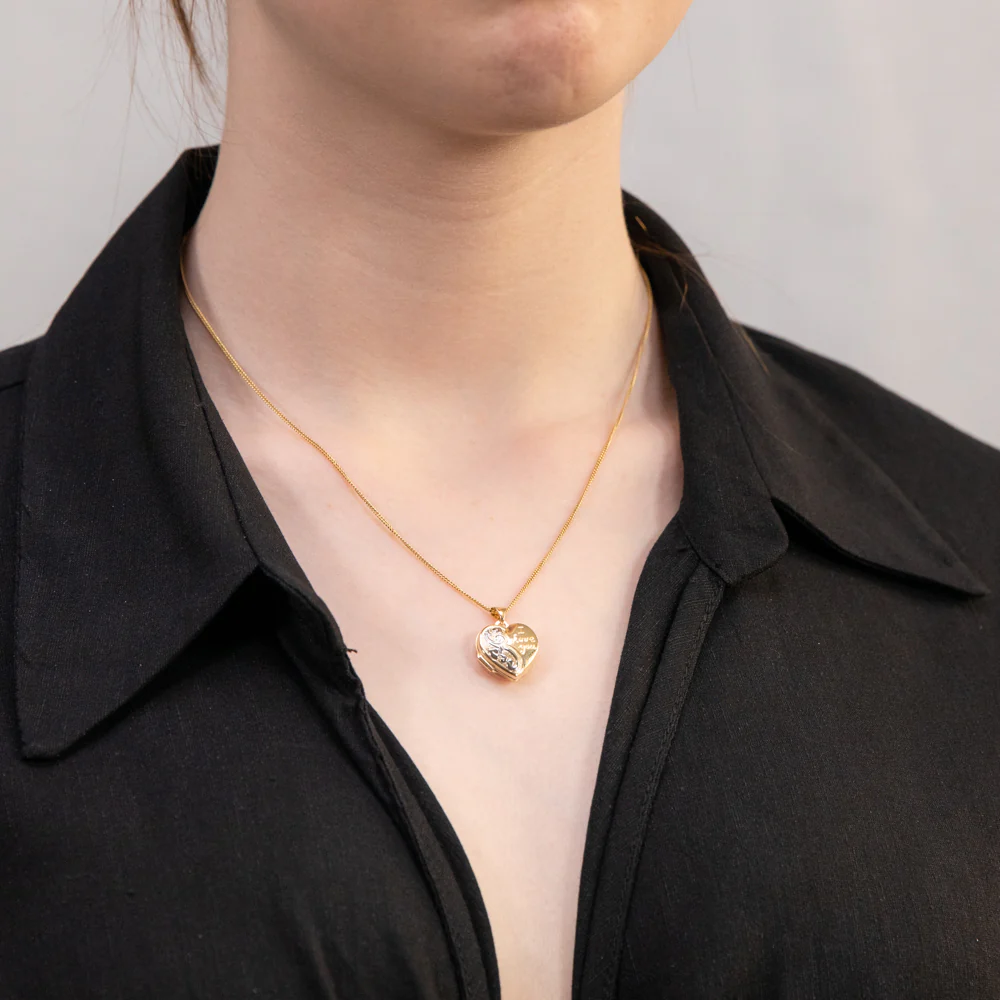 9ct Yellow Gold “I Love You” Heart Locket - Image 3