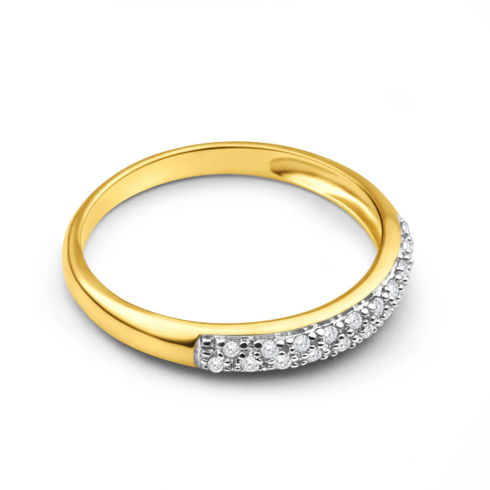 9ct Yellow Gold Impressive Diamond Ring - Image 2