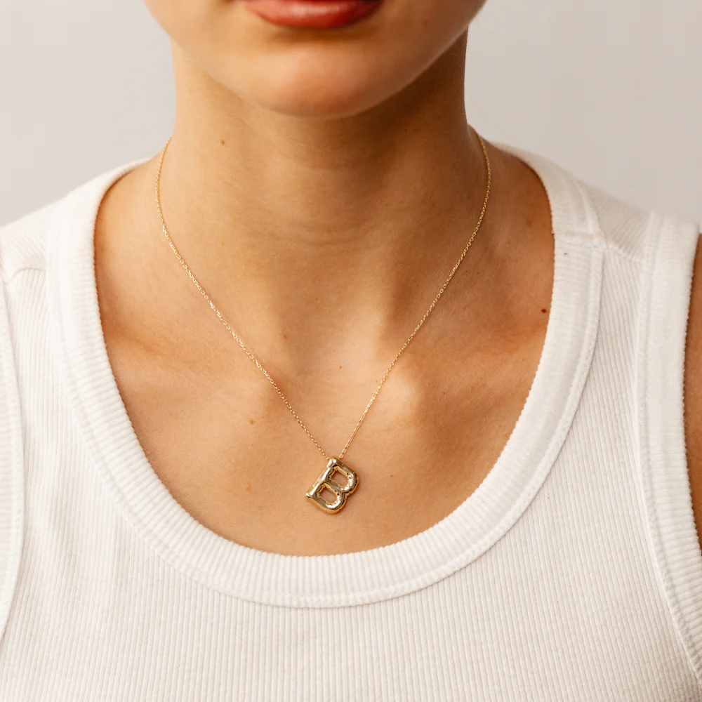 9ct Yellow Gold Initial 'B' Puffed Pendant on 43cm Chain - Image 2