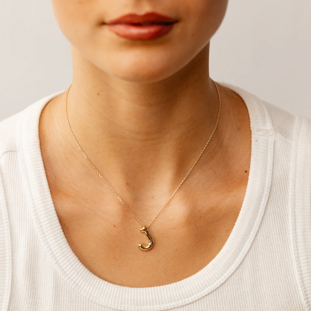 9ct Yellow Gold Initial 'J' Puffed Pendant on 43cm Chain - Image 2