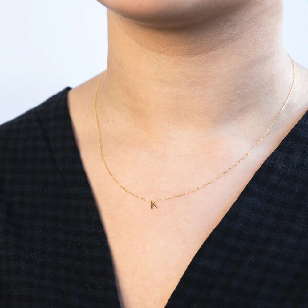 9ct Yellow Gold Initial "K" Pendant on 43cm Chain - Image 2
