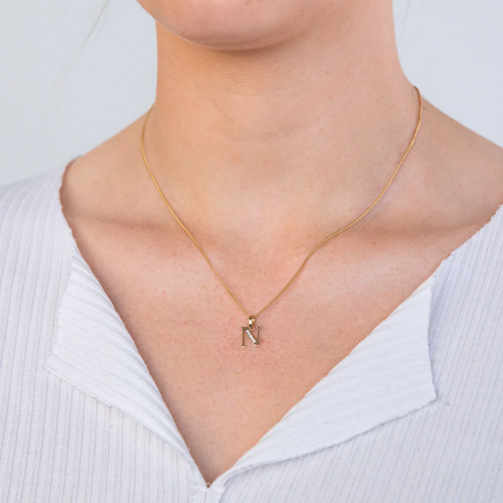 9ct Yellow Gold Initial N Zirconia Pendant - Image 2