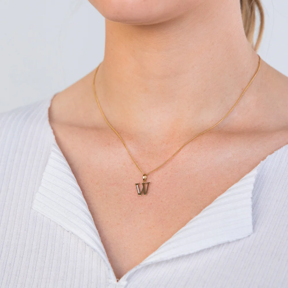 9ct Yellow Gold Initial W Zirconia Pendant - Image 2