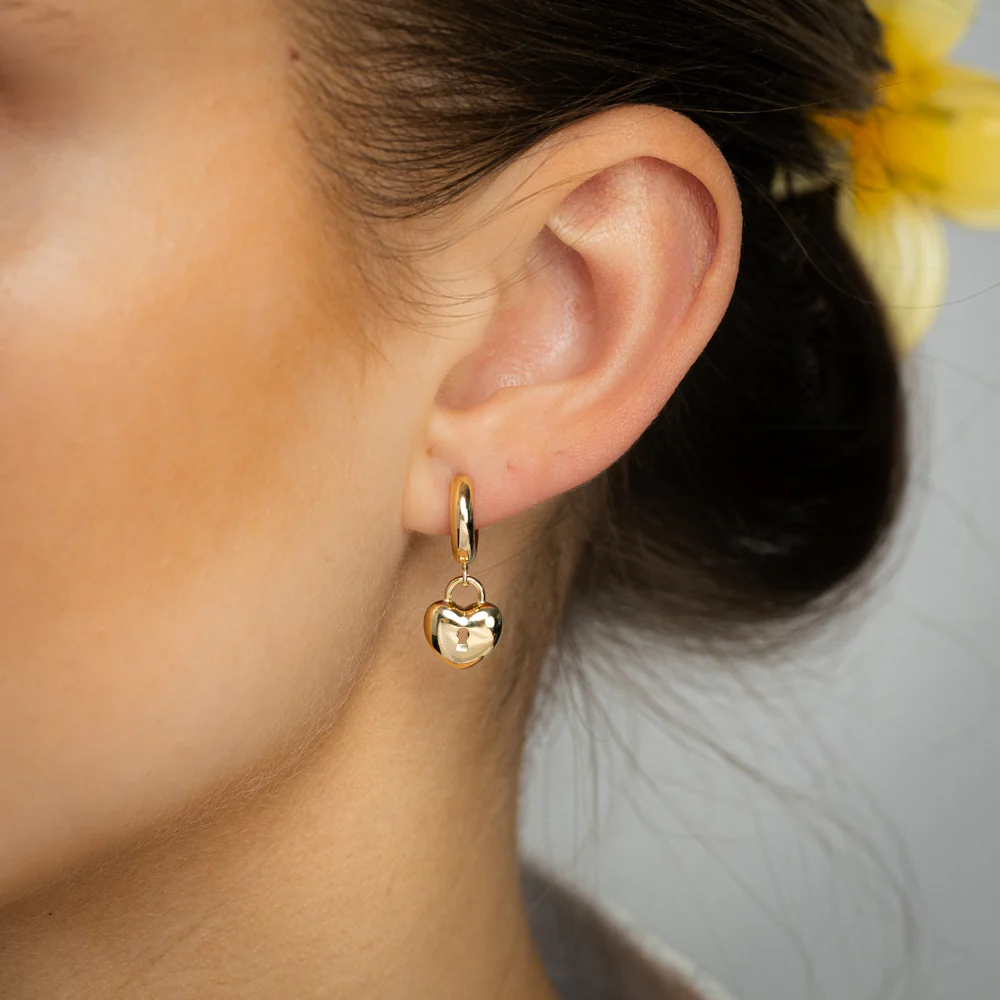 9ct Yellow Gold Keyhole Heart Charm Hoop Earrings - Image 2