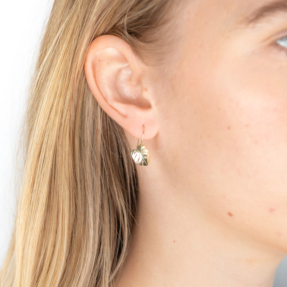 9ct Yellow Gold Leaf Drop Earrings - Image 3
