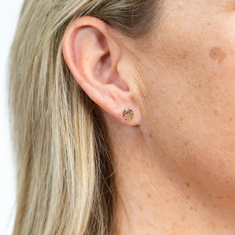 9ct Yellow Gold Leaf Stud Earrings - Image 2