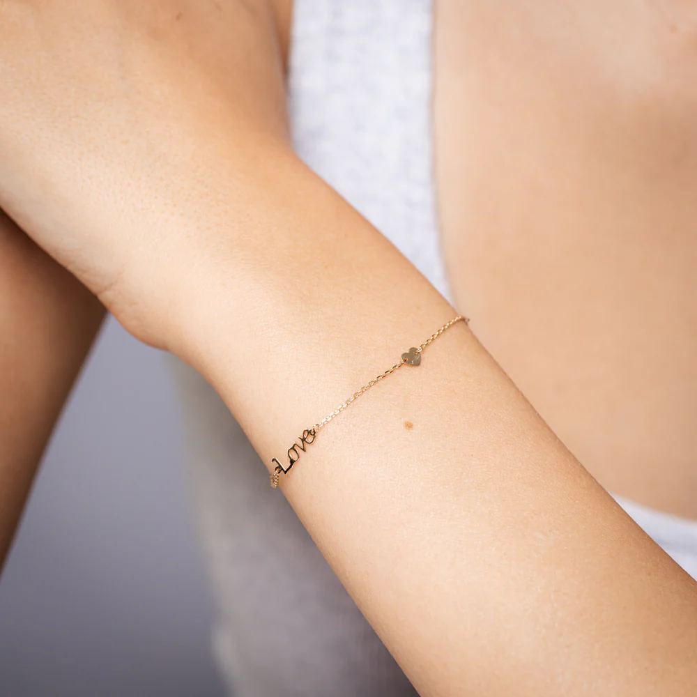9ct Yellow Gold Love Heart 19cm Bracelet - Image 4