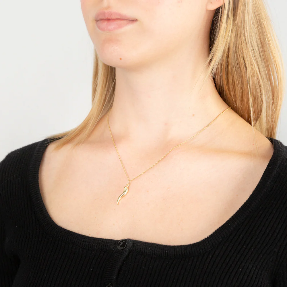 9ct Yellow Gold Medium Horn Pendant - Image 2