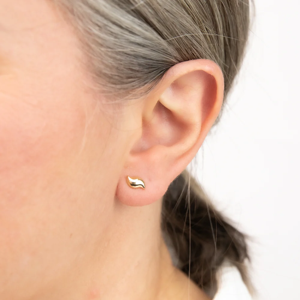 9ct Yellow Gold Mini Wave Stud Earrings - Image 2