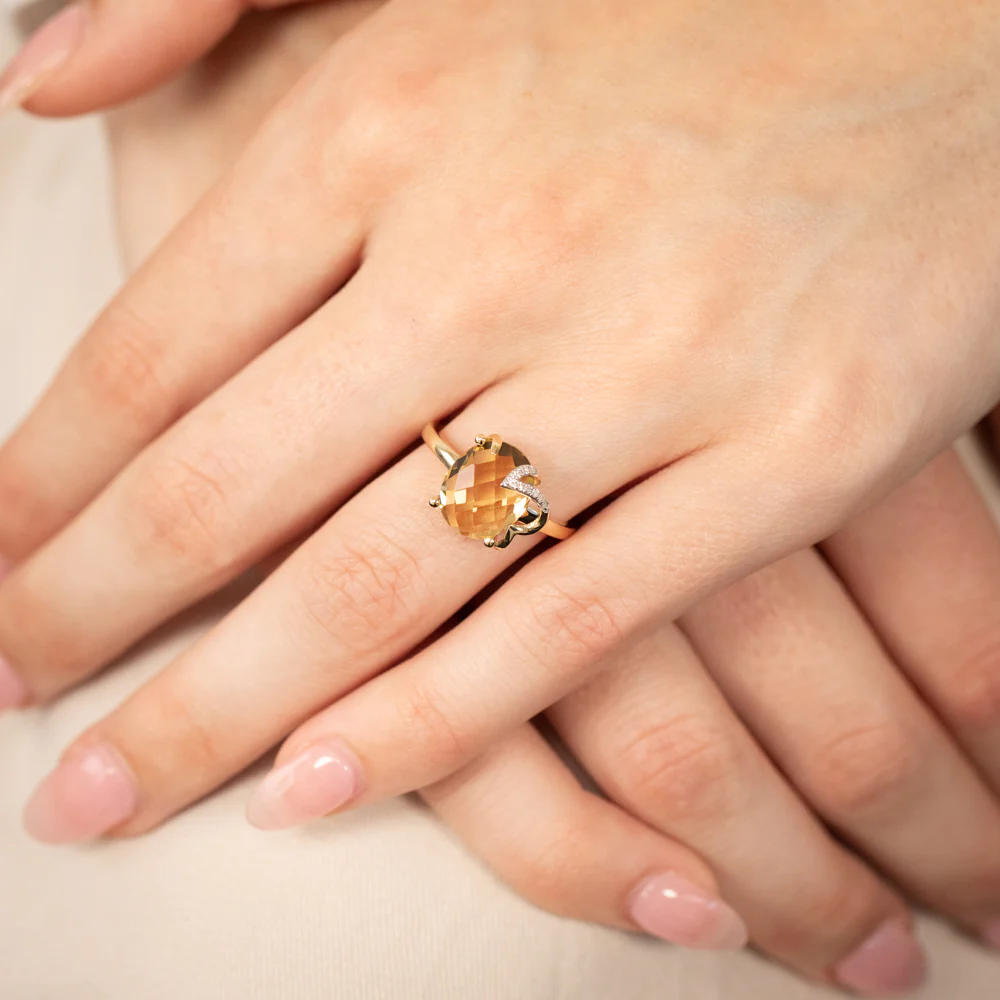 9ct Yellow Gold Natural Citrine And Diamond Ring - Image 3