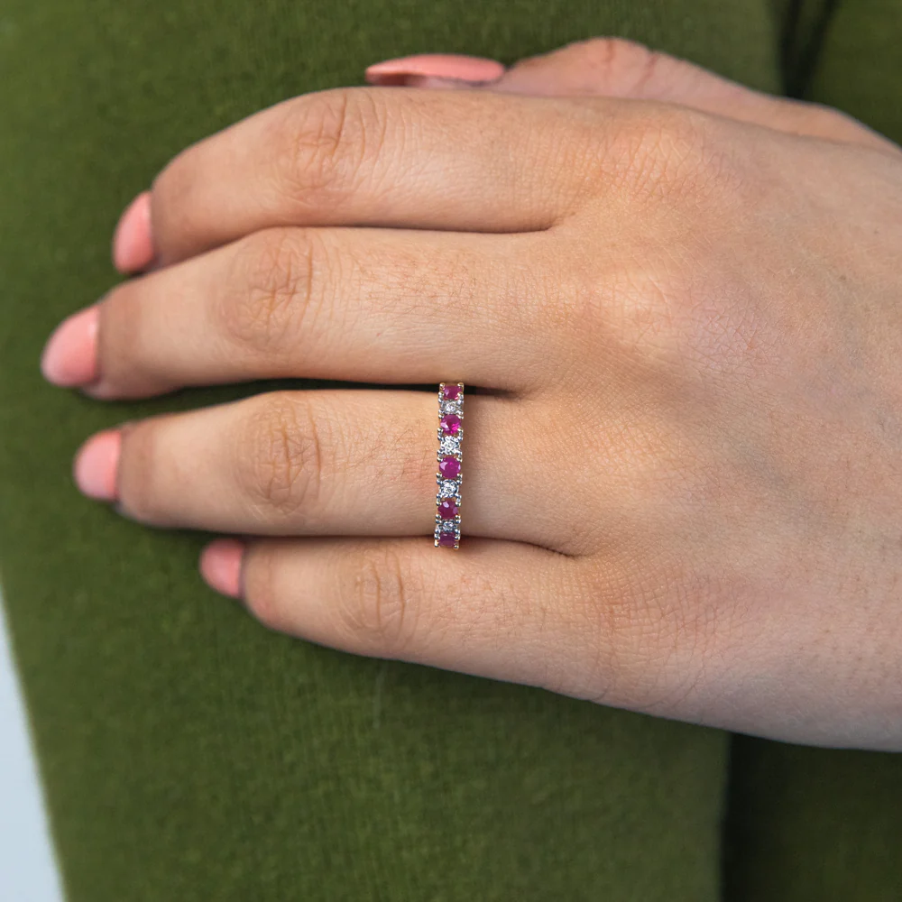 9ct Yellow Gold Natural Ruby and Diamond Ring - Image 3