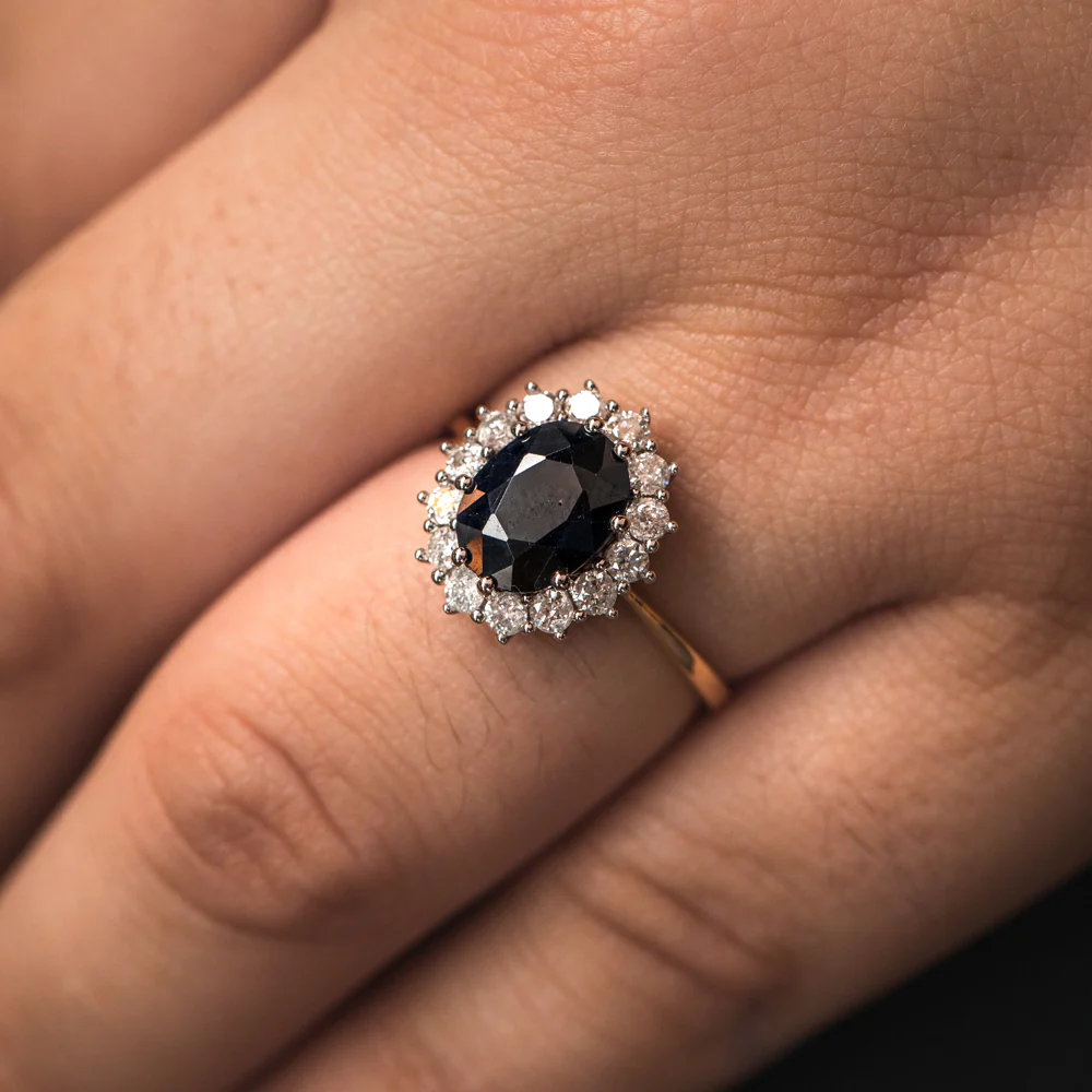 9ct Yellow Gold Natural Sapphire 2.50 Carat 9X7mm Oval with 0.50 Carat Diamonds Ring - Image 4