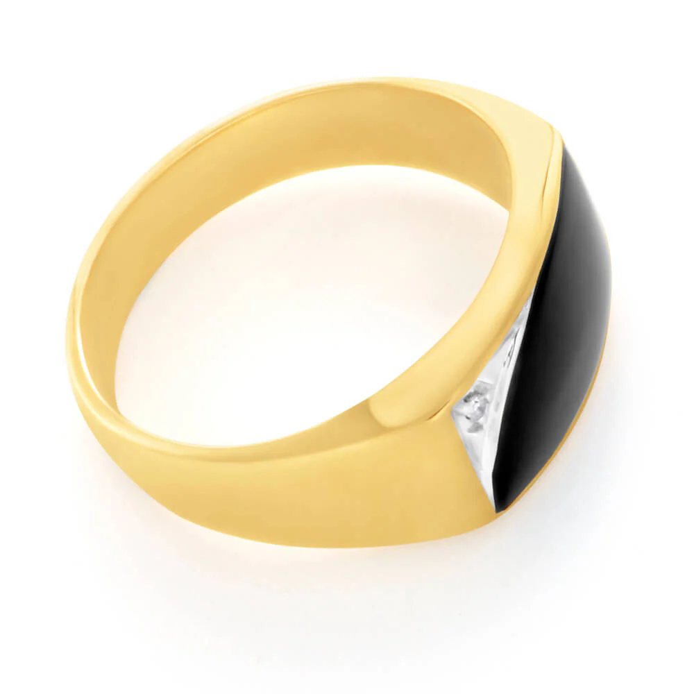 9ct Yellow Gold Onyx and Diamond Gents Ring - Image 2