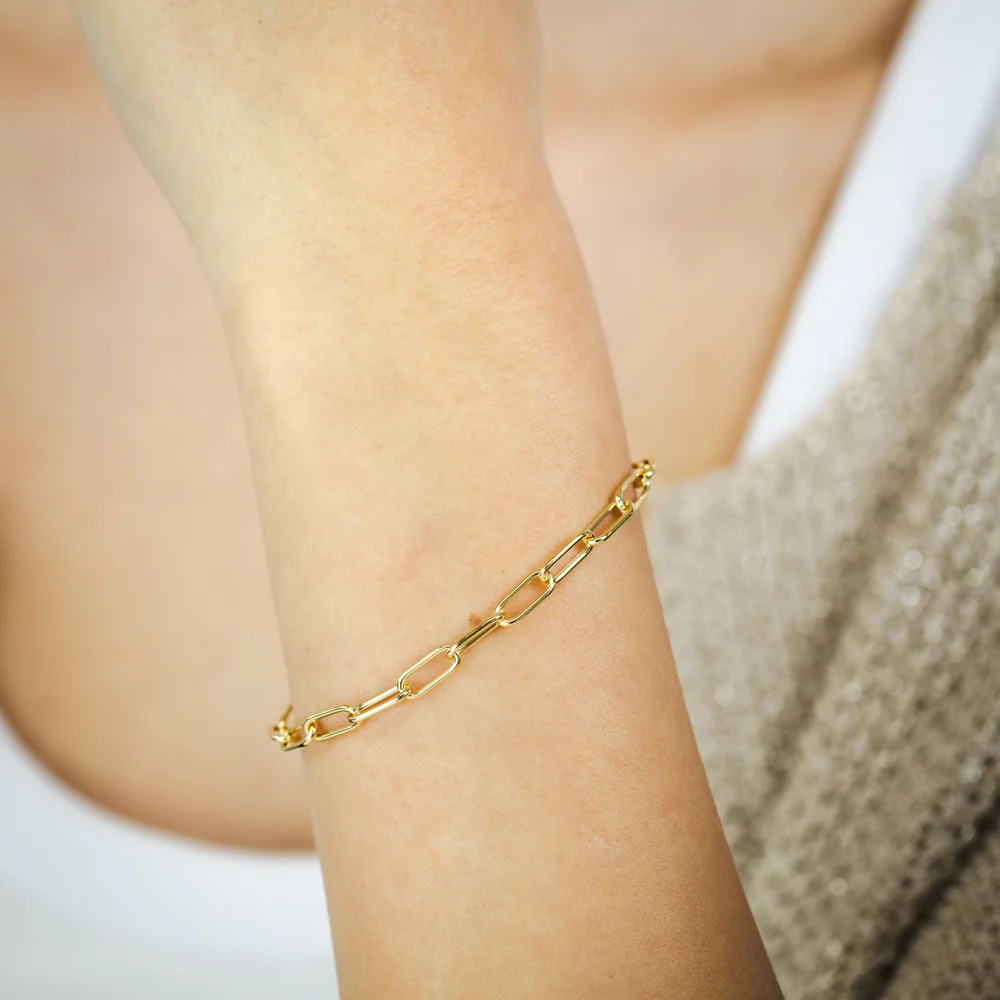 9ct Yellow Gold Paperclip Hollow 19cm Bracelet - Image 3