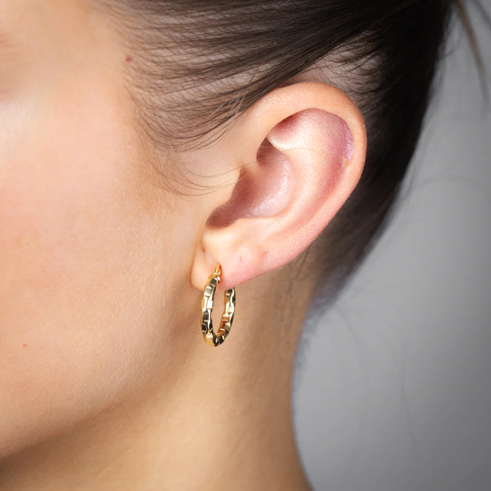 9ct Yellow Gold Patterned Hoop Earrings - Image 3