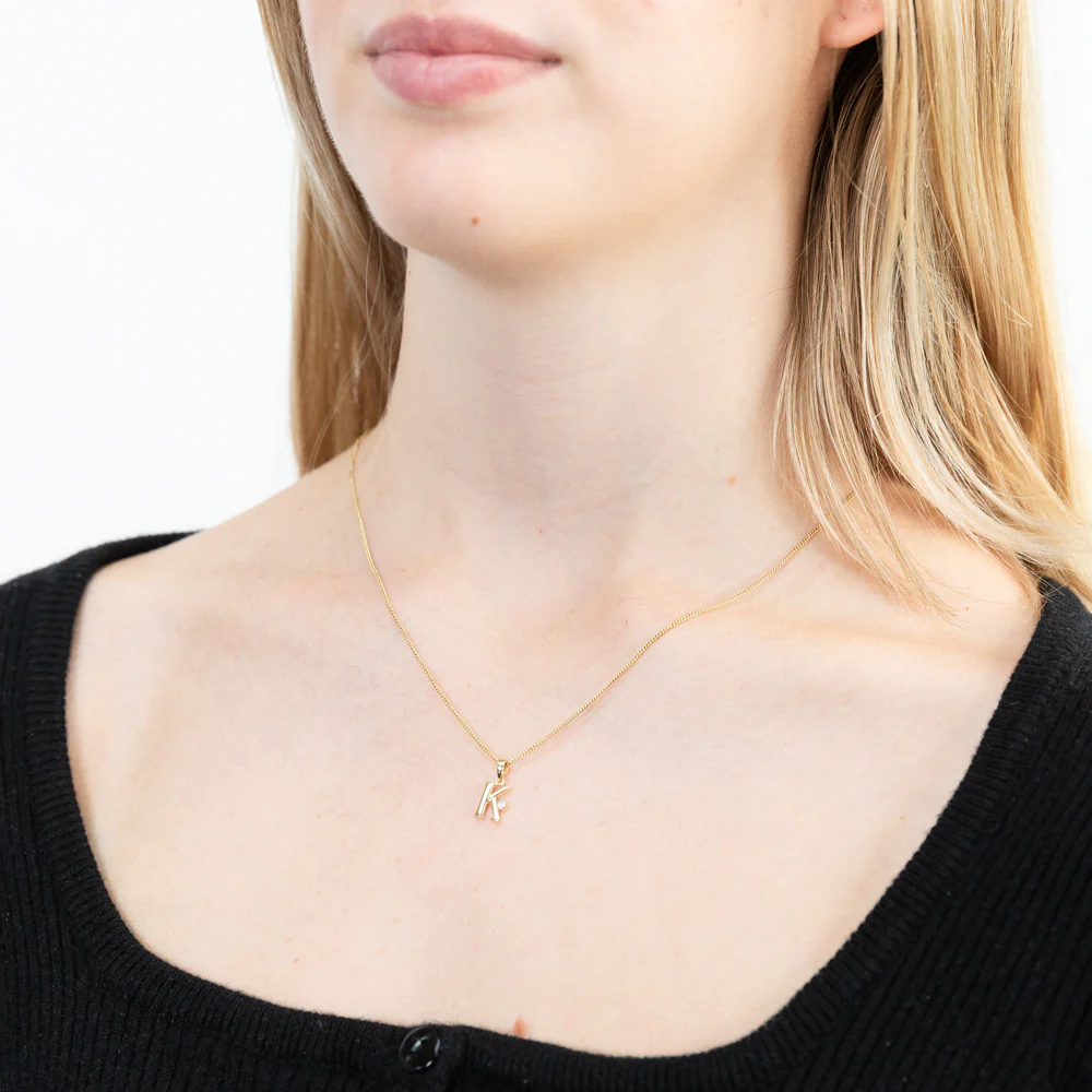 9ct Yellow Gold Pendant Initial K set with Diamond - Image 2