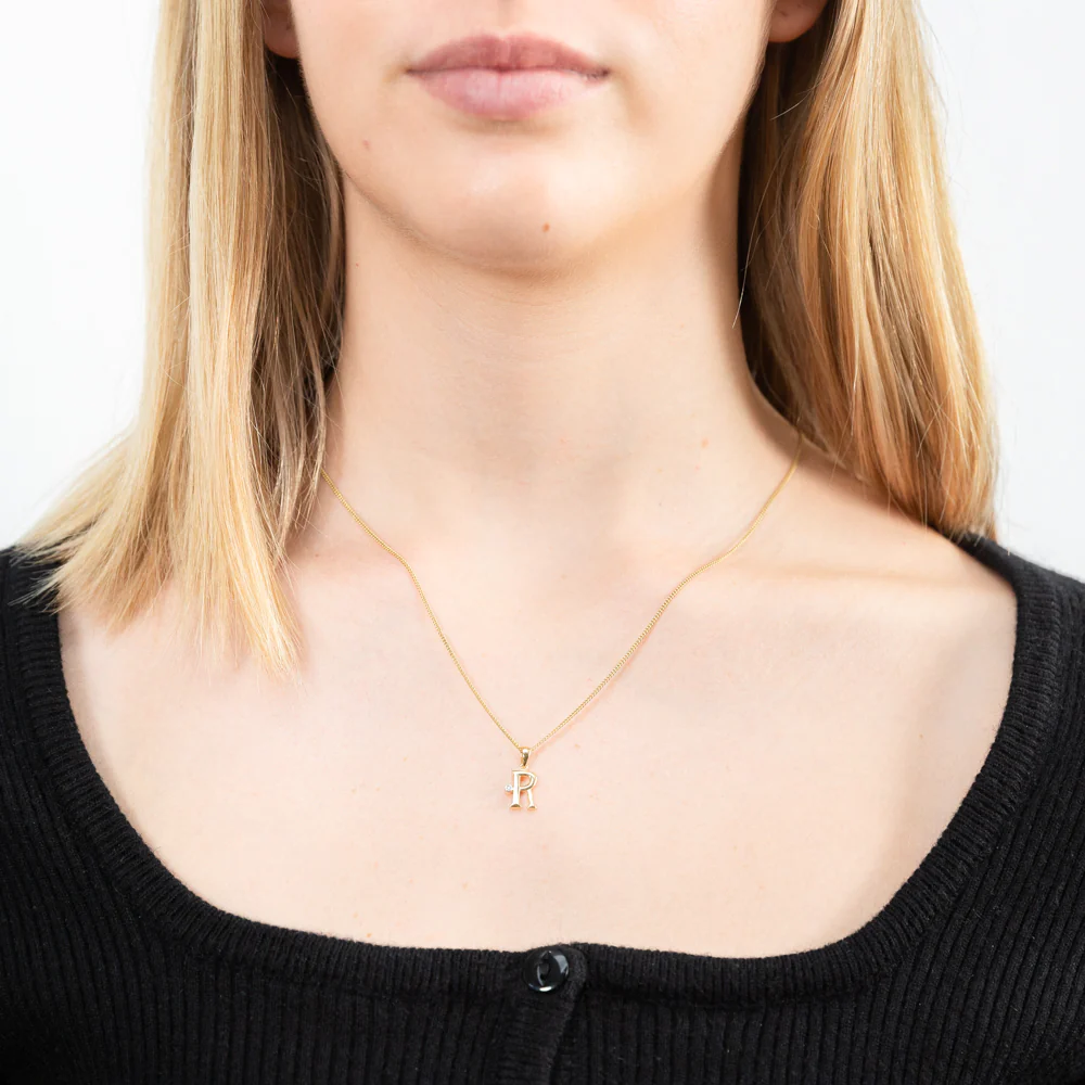 9ct Yellow Gold Pendant Initial R set with diamond - Image 2