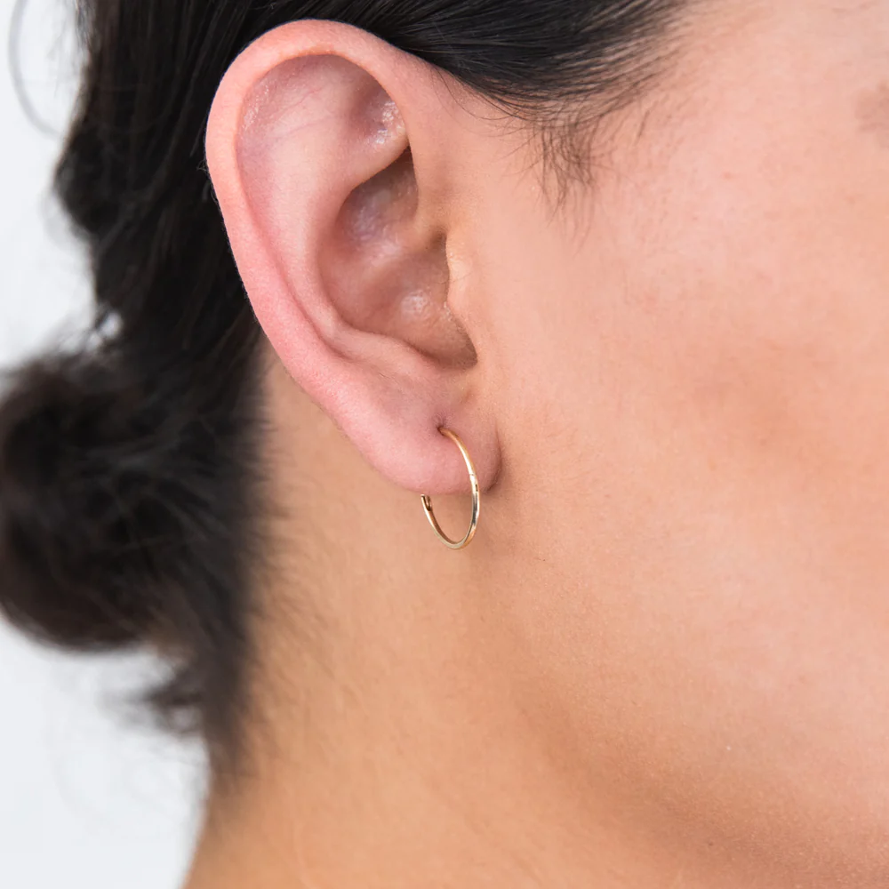 9ct Yellow Gold Plain 16mm sleepers  Earrings - Image 2