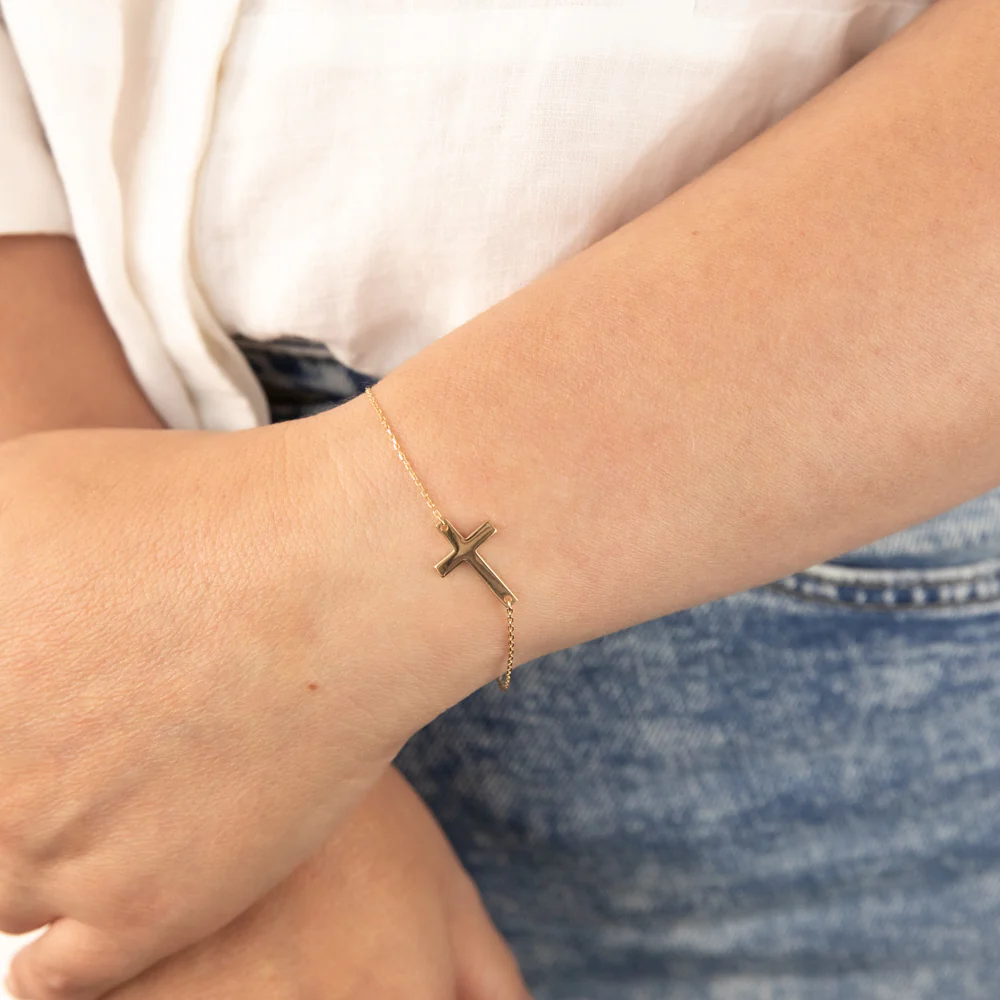 9ct Yellow Gold Plain Cross 19.1cm Bracelet - Image 3