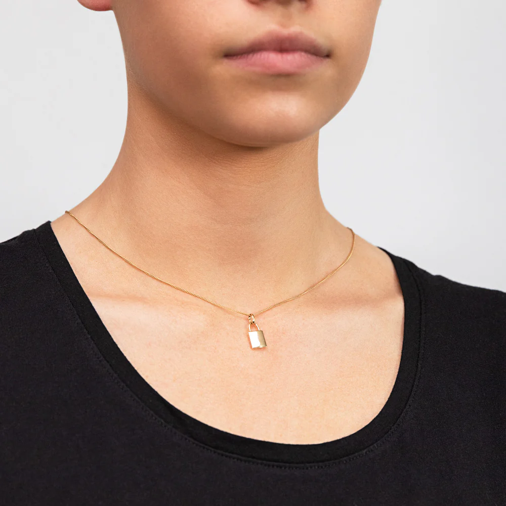 9ct Yellow Gold Plain Lock Pendant - Image 2