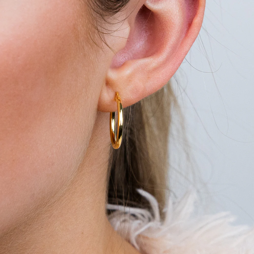 9ct Yellow Gold Polished 15mm Hoop Earrings - Image 2