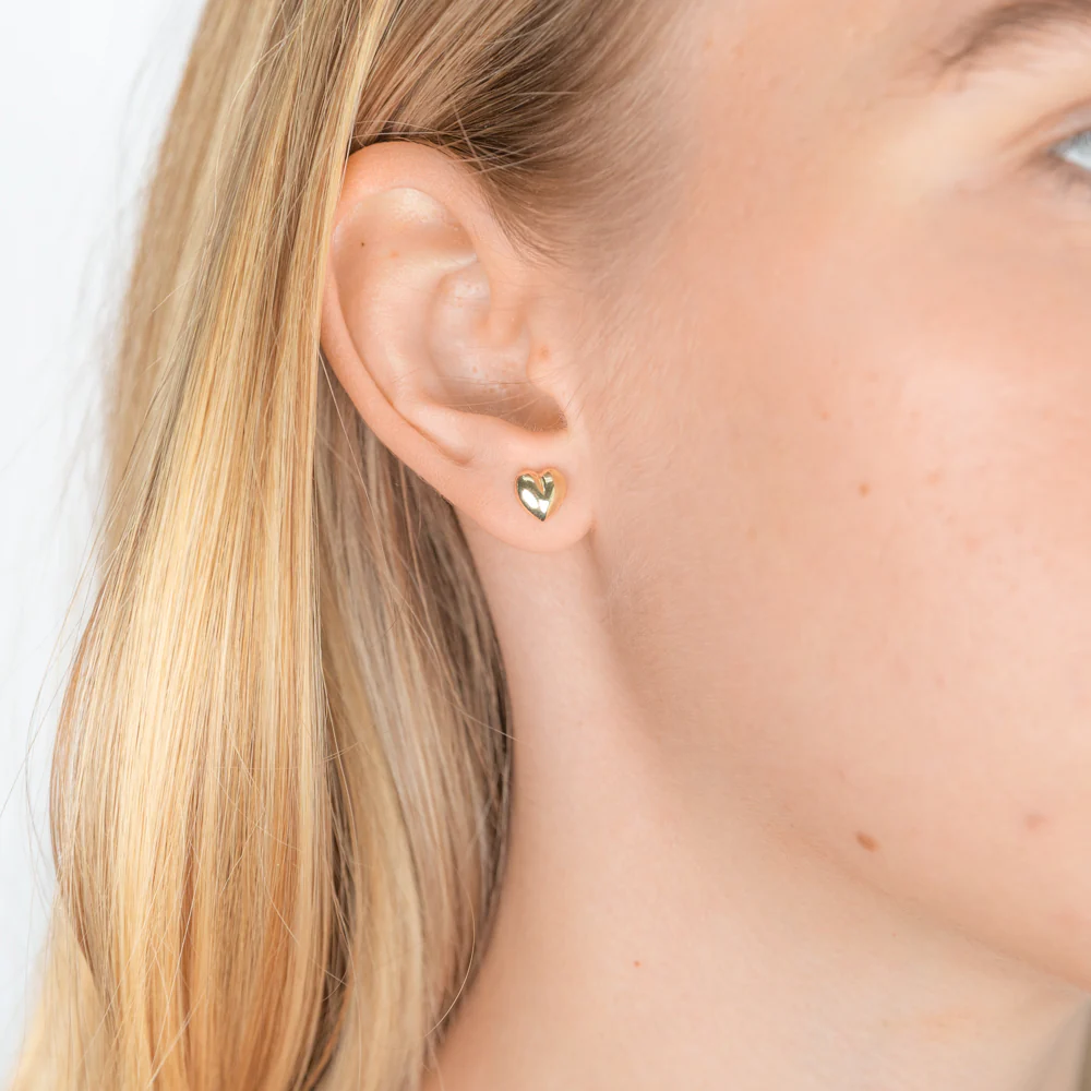 9ct Yellow Gold Puff Heart Stud Earrings - Image 2