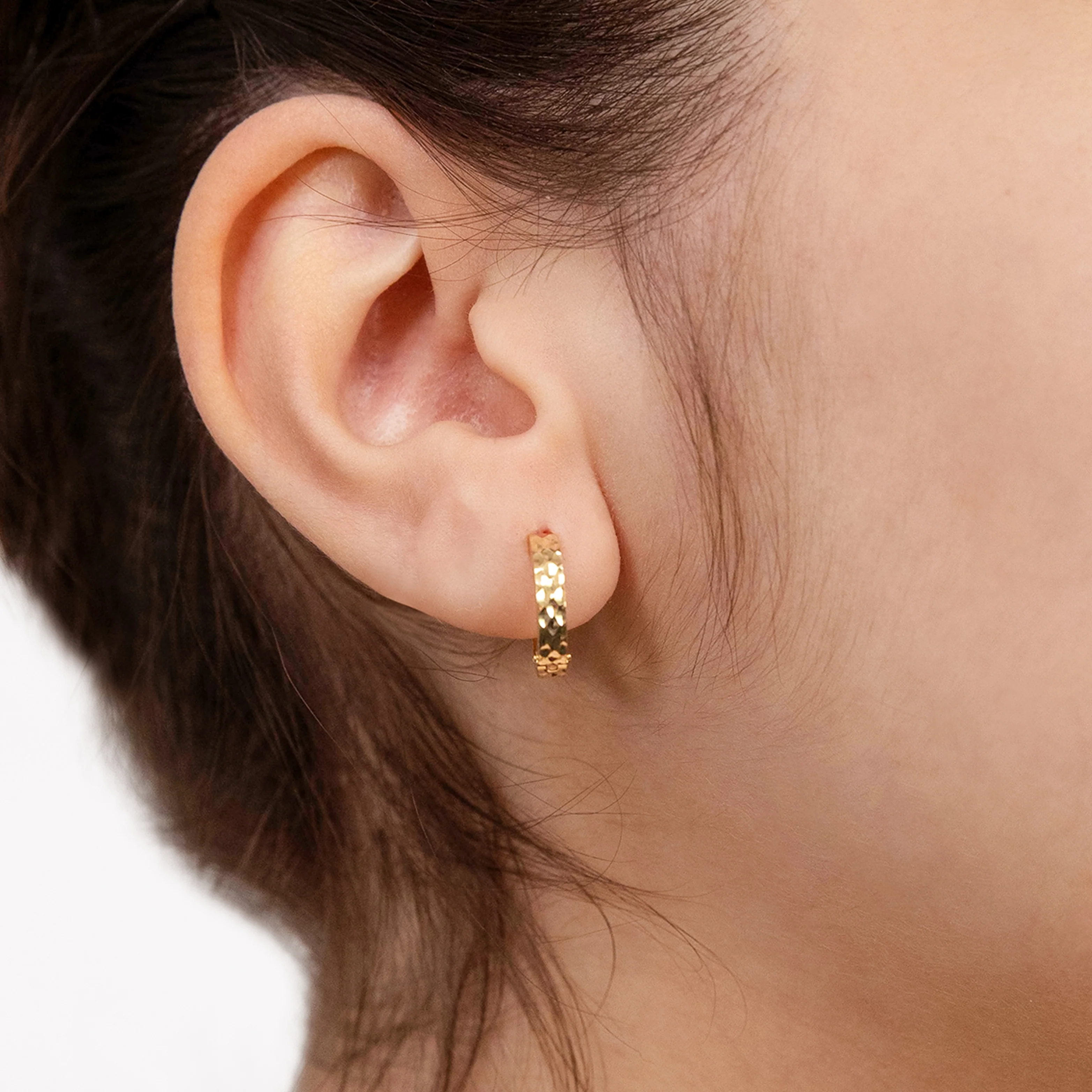 9ct Yellow Gold Pyramid Creole Earring - Image 2