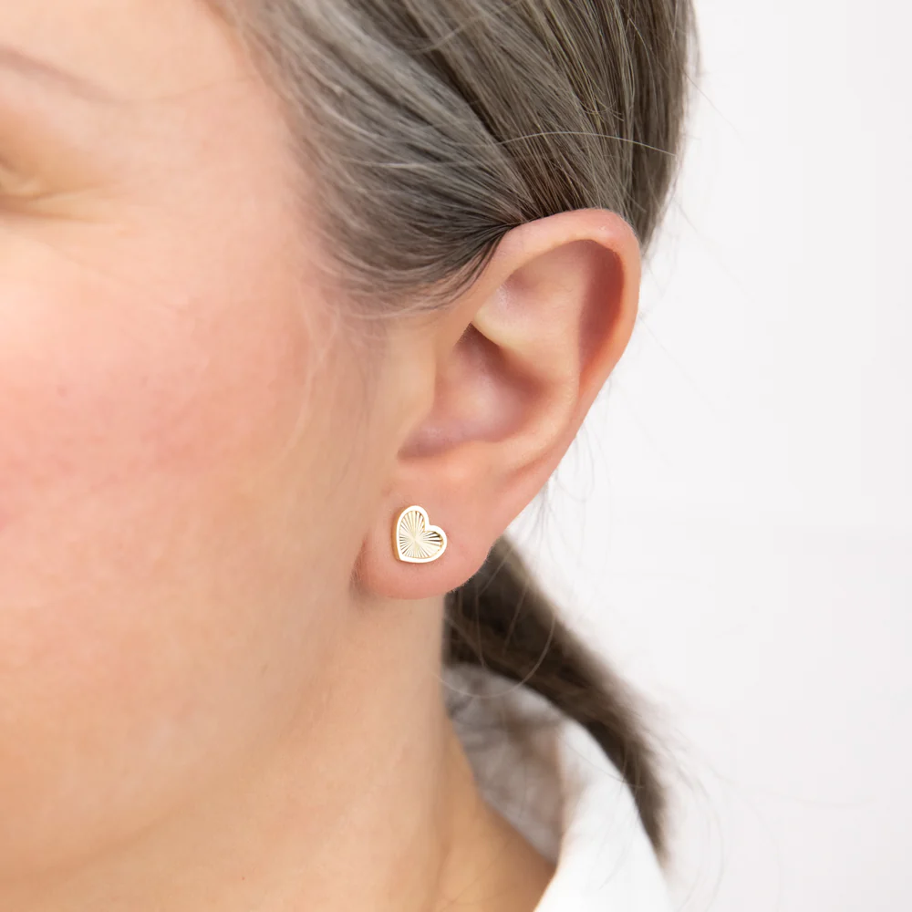 9ct Yellow Gold Rainbow Heart Stud Earrings - Image 2