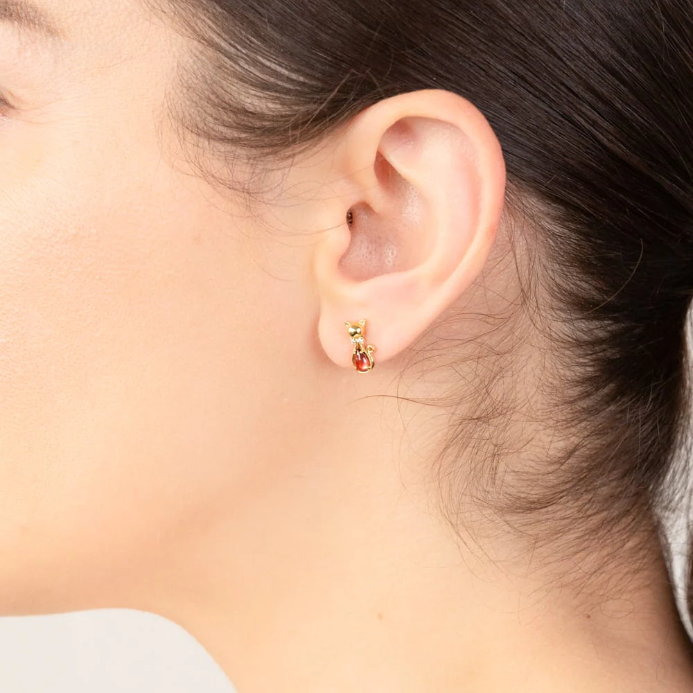 9ct Yellow Gold Red And White Cubic Zirconia Cat Stud Earrings - Image 2