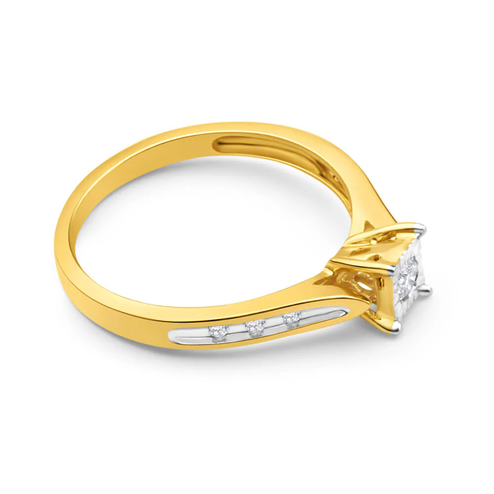 9ct Yellow Gold Ring With 0.15 Carats Of Claw Set Diamonds - Image 2