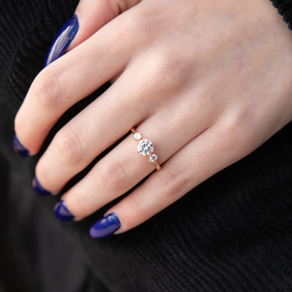 9ct Yellow Gold Round Cubic Zirconia Trilogy Ring - Image 3