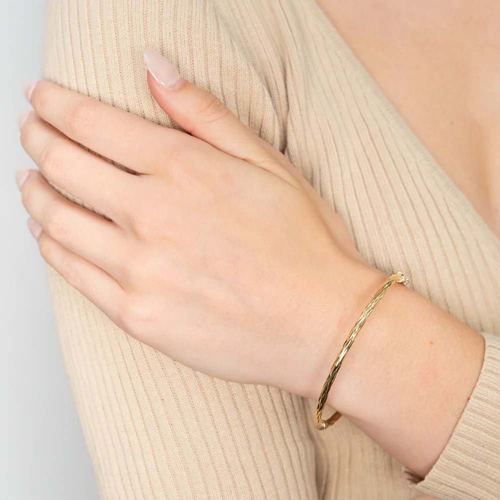 9ct Yellow Gold Silver Filled 60mm Bangle - Image 3