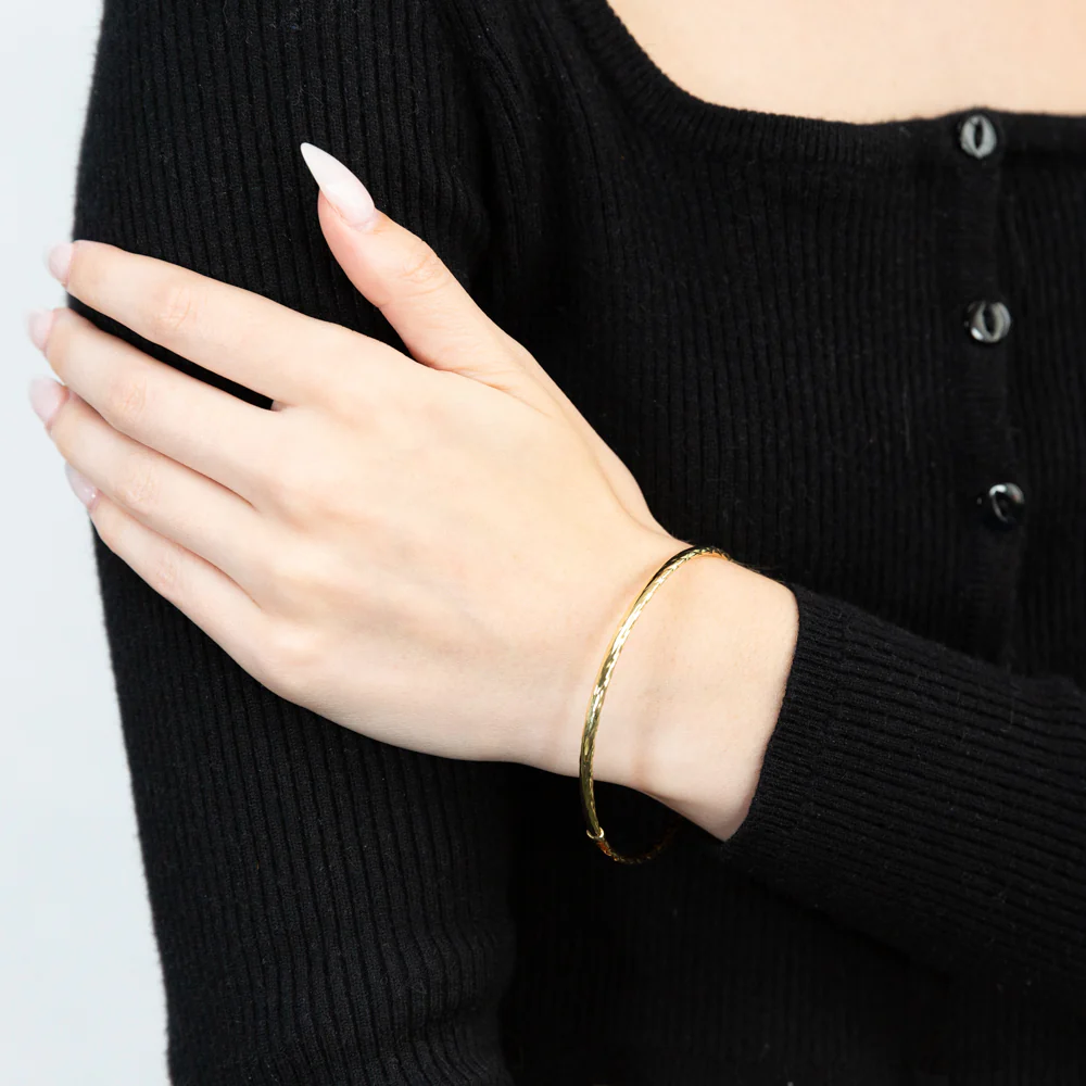 9ct Yellow Gold Silver Filled 67mm Bangle - Image 2