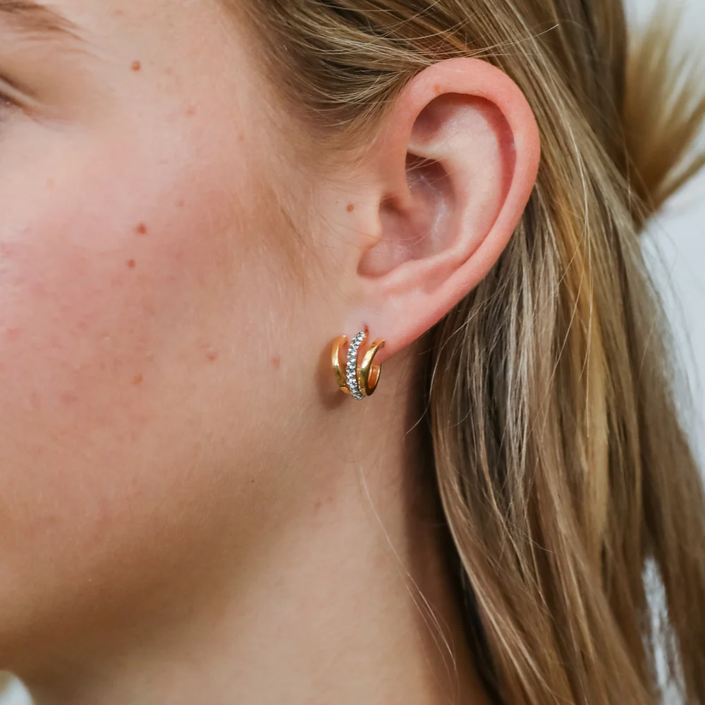 9ct Yellow Gold Silver Filled Crystals On Small Half Hoop Earrings - Image 2