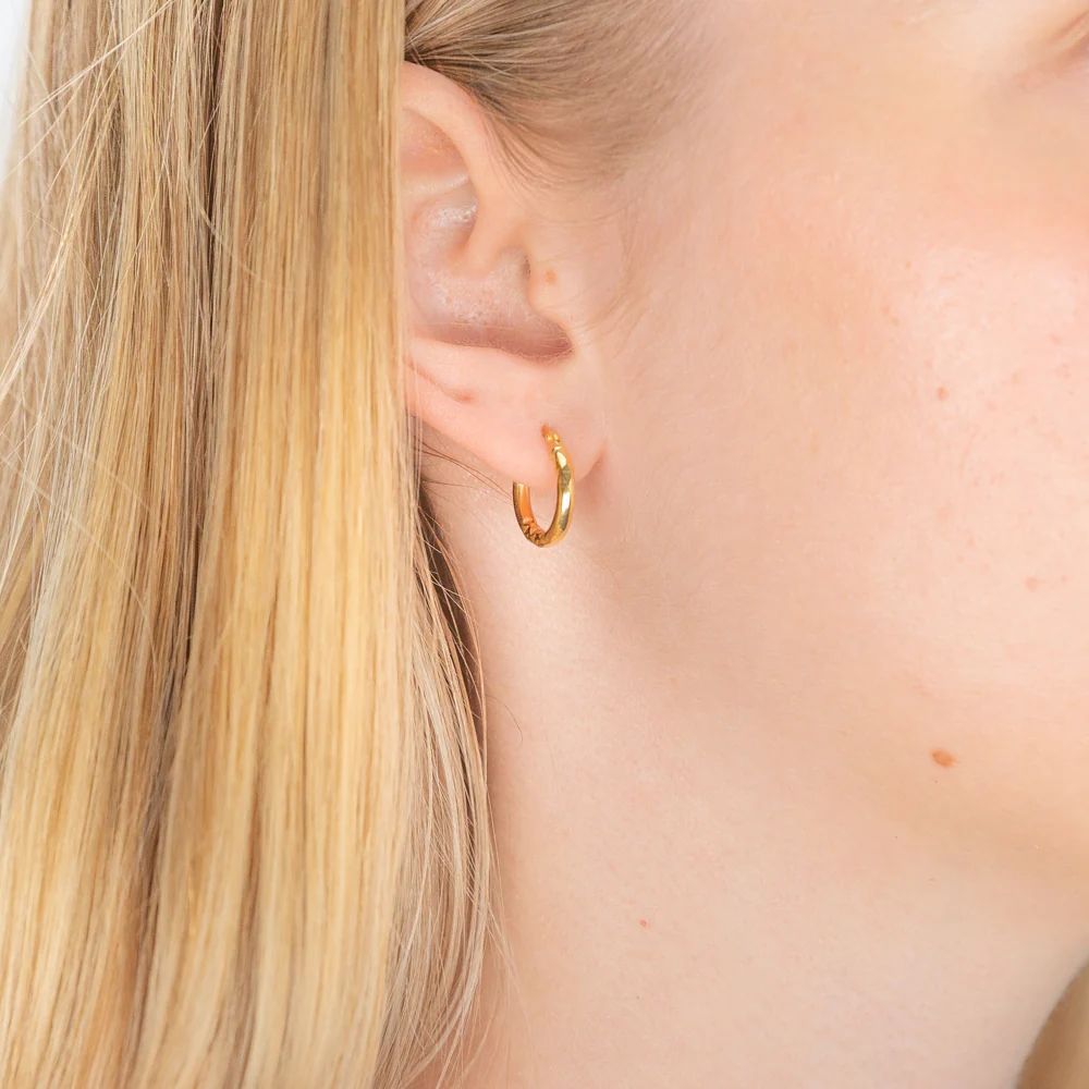 9ct Yellow Gold Silver Filled diamond Cut 10mm Hoop Earrings - Image 2