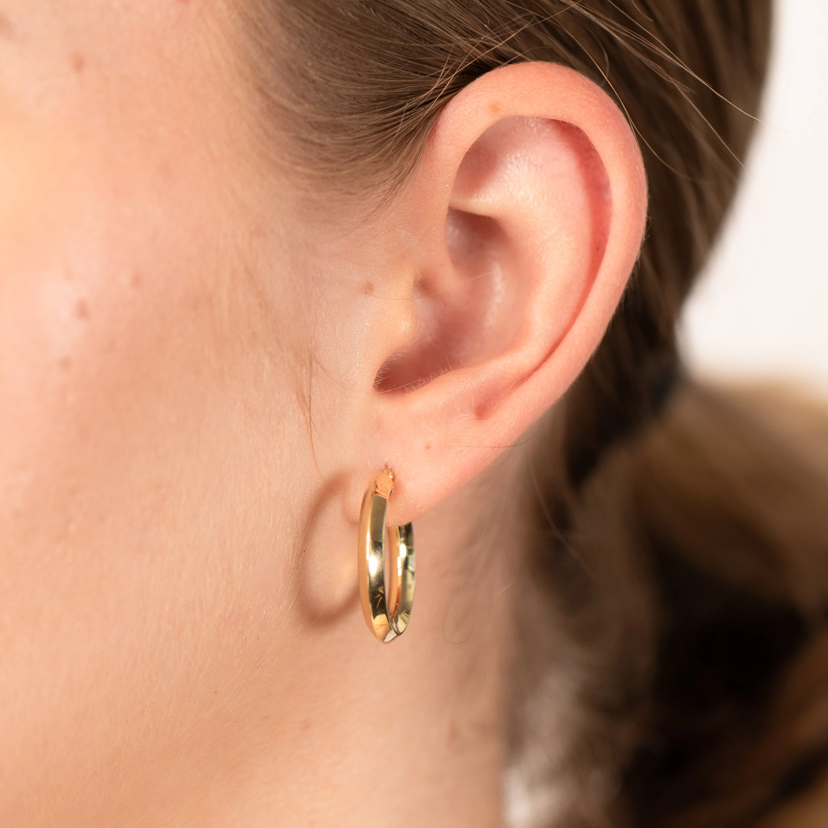 9ct Yellow Gold Silver Filled Plain Hoop Earrings - Image 2