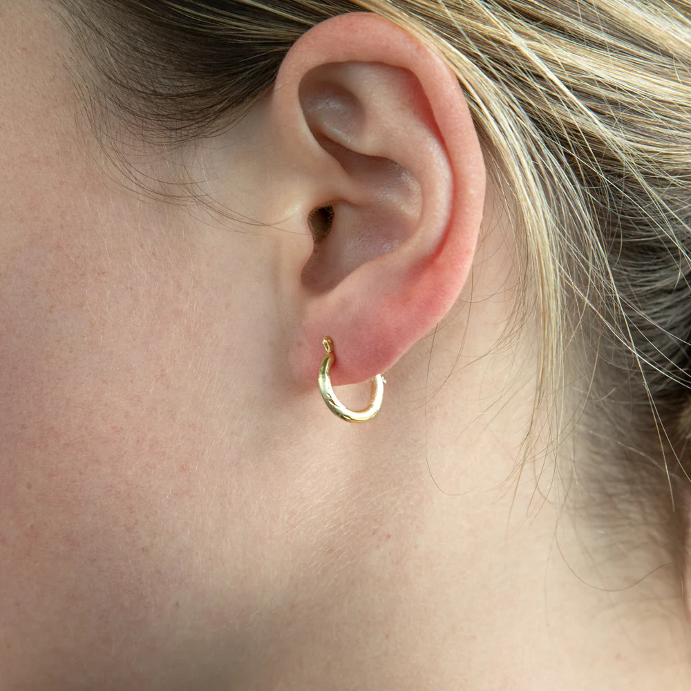 9ct Yellow Gold  Silver Filled Stamped Hoop - Image 2