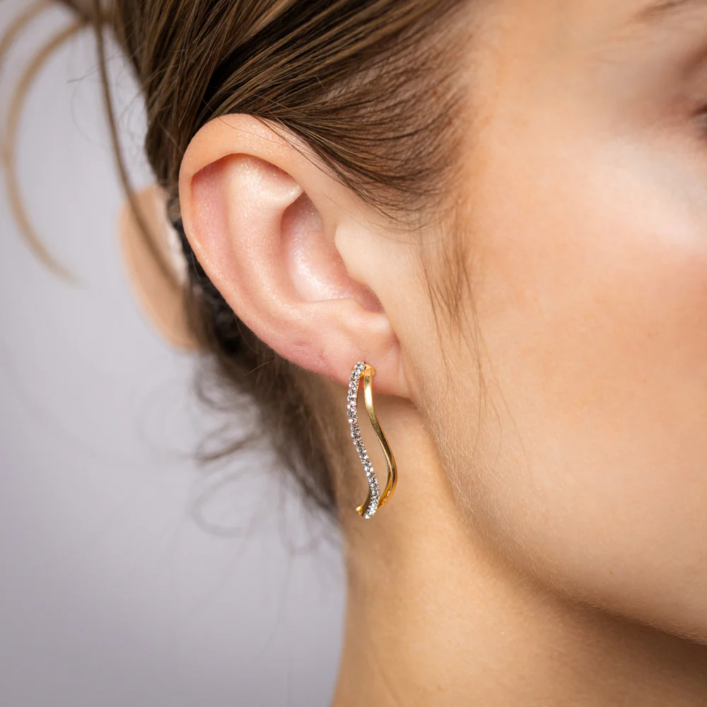 9ct Yellow Gold Silverfilled Crystals On Curved Shape Stud Earrings - Image 2