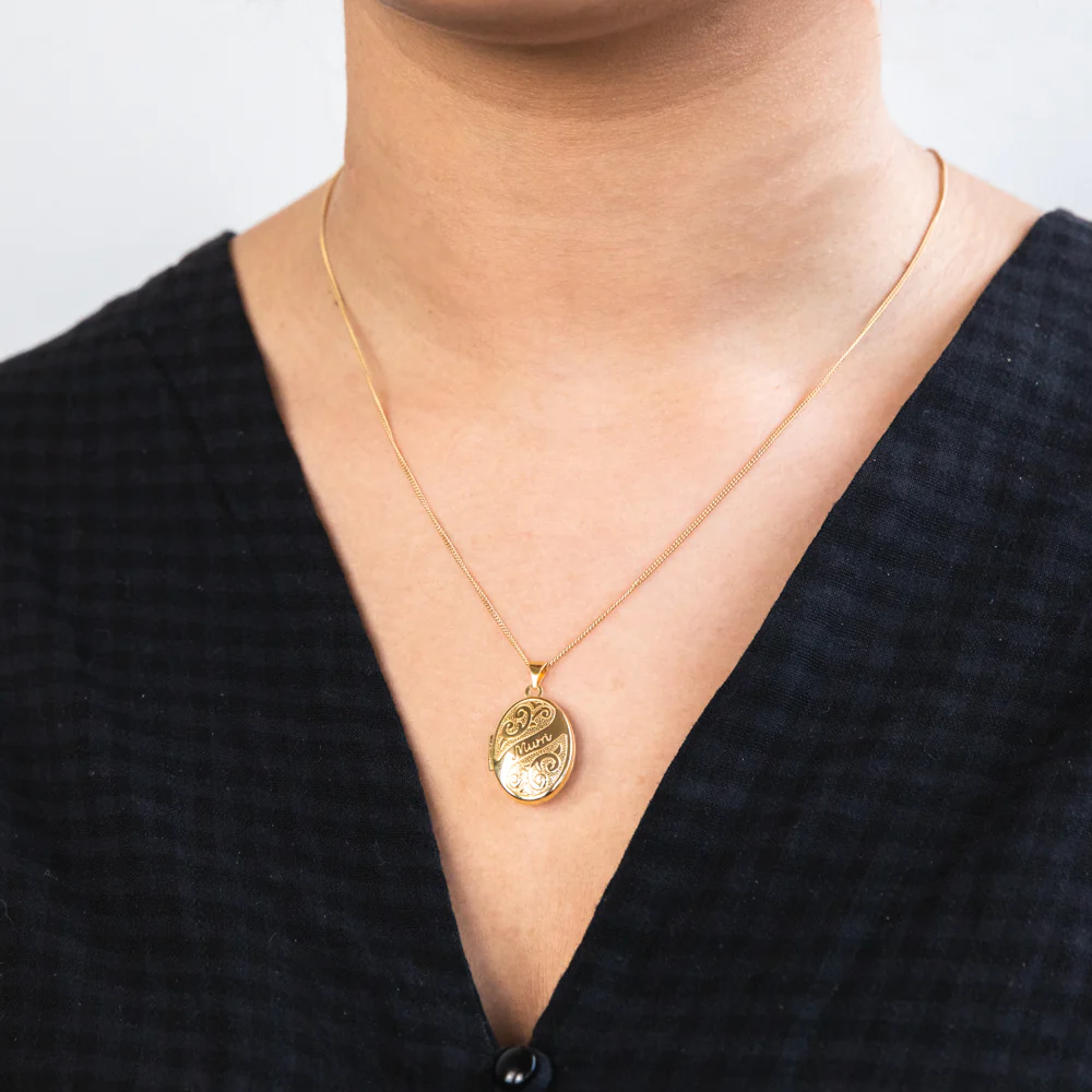 9ct Yellow Gold Silverfilled Engraved Mum Pendant - Image 3