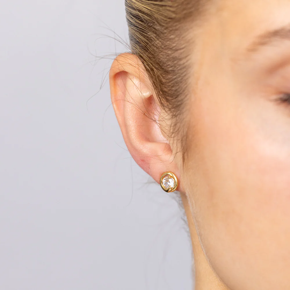 9ct Yellow Gold Silverfilled Fancy CZ Stud Earrings - Image 2