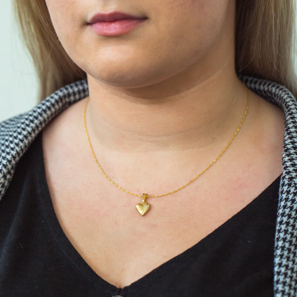 9ct Yellow Gold Silverfilled Heart Pendant on 45cm 20 Gauge Chain - Image 2