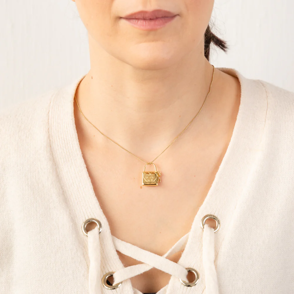9ct Yellow Gold Silverfilled Lock And Key Locket - Image 4