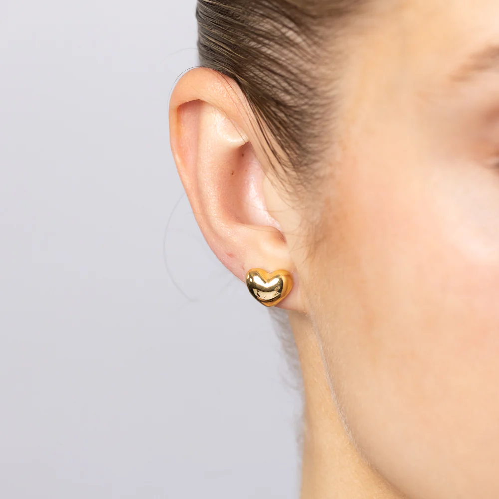9ct Yellow Gold Silverfilled Polished Heart Stud Earrings - Image 2
