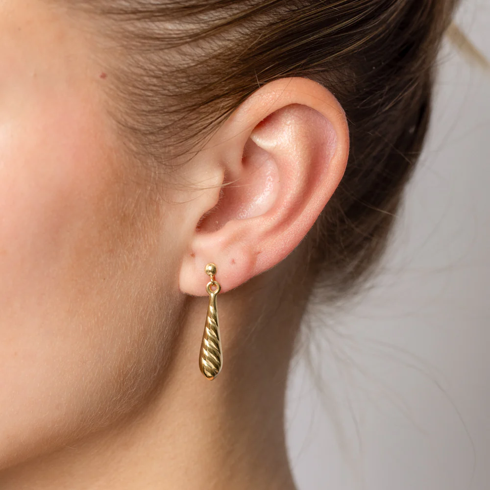 9ct Yellow Gold Silverfilled Textured Teardrop Earrings - Image 2