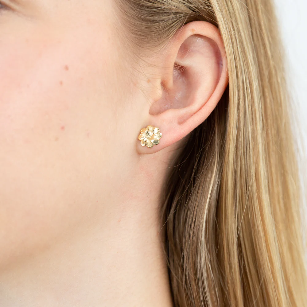 9ct Yellow Gold Small Flower Stud Earrings - Image 2