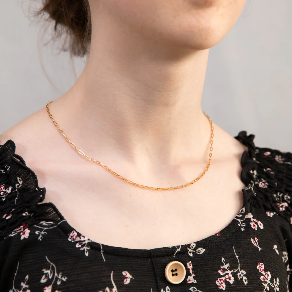 9ct Yellow Gold Small Paperclip 45cm Chain - Image 3