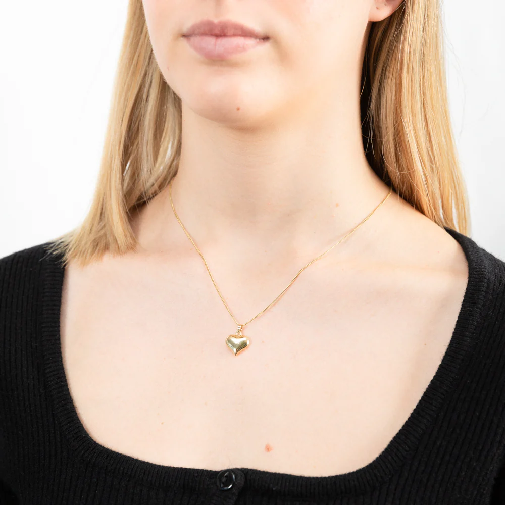 9ct Yellow Gold Small Plain Heart Pendant - Image 2