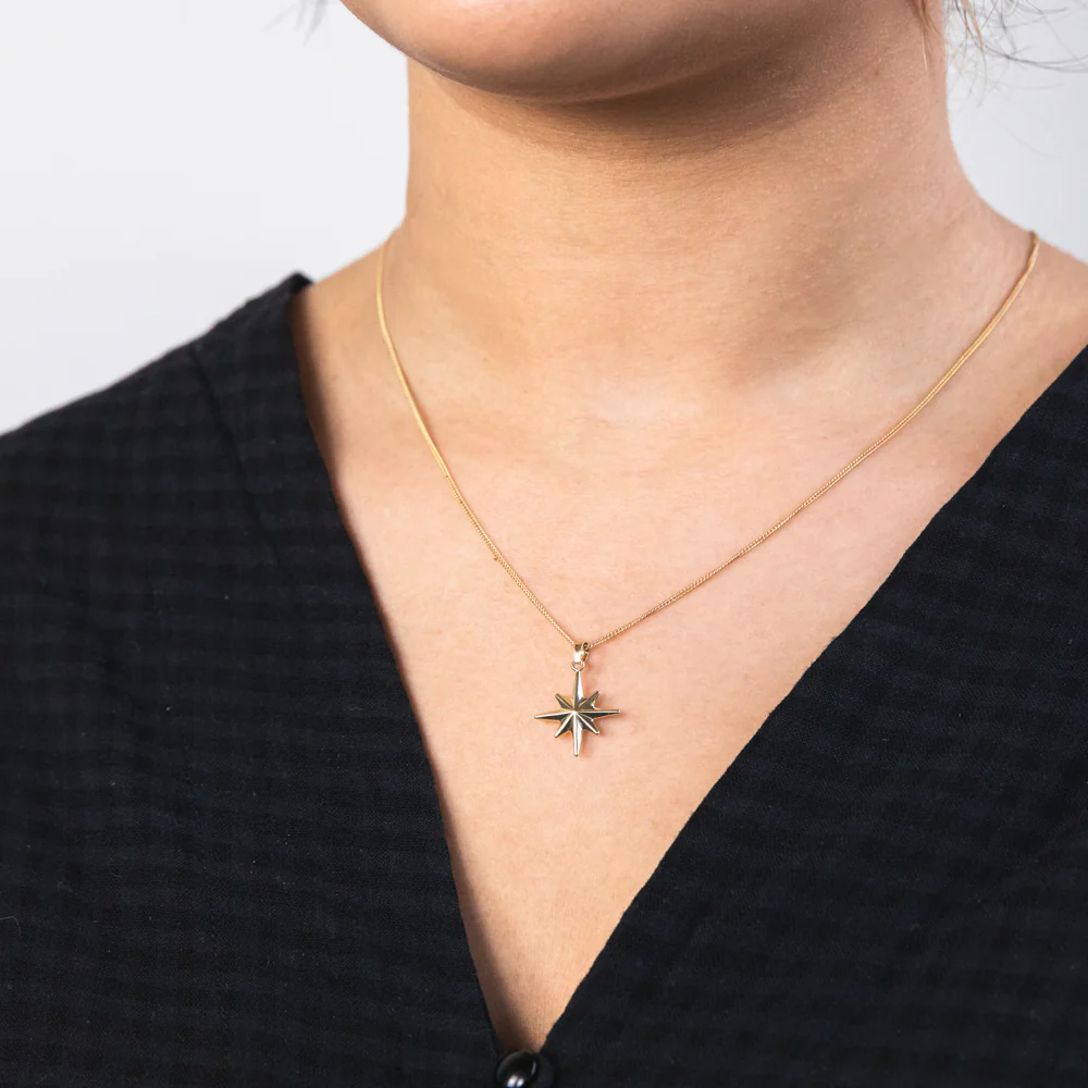 9ct Yellow Gold Star Pendant - Image 2